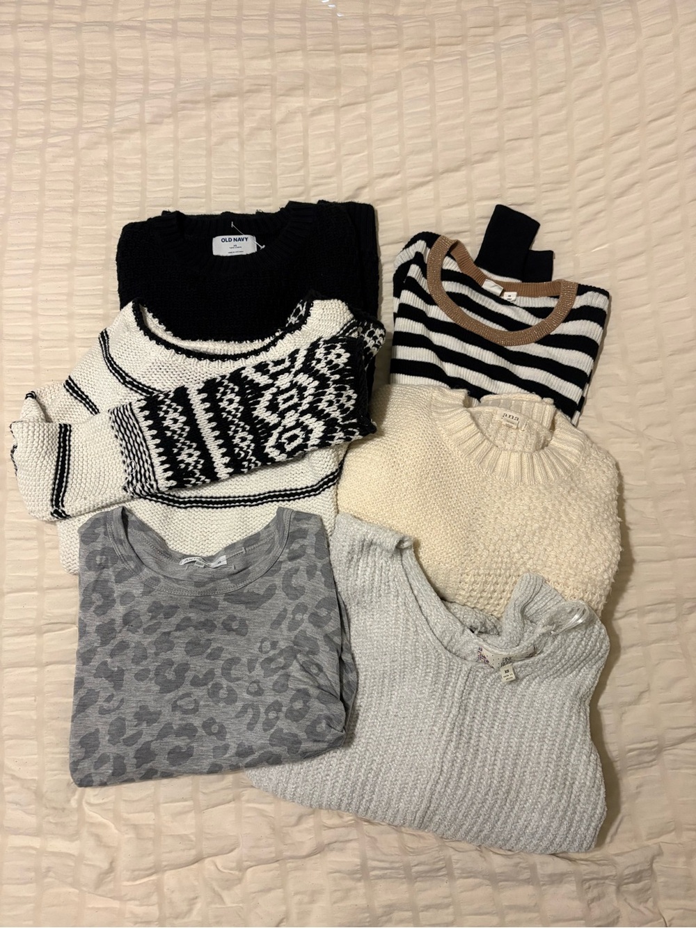 Lot of 6 XS Women’s Sweaters